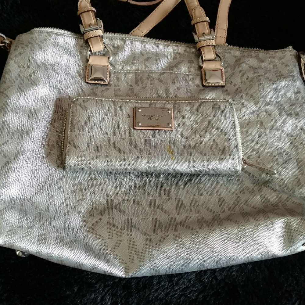 Michael Kors Handbag and Wallet